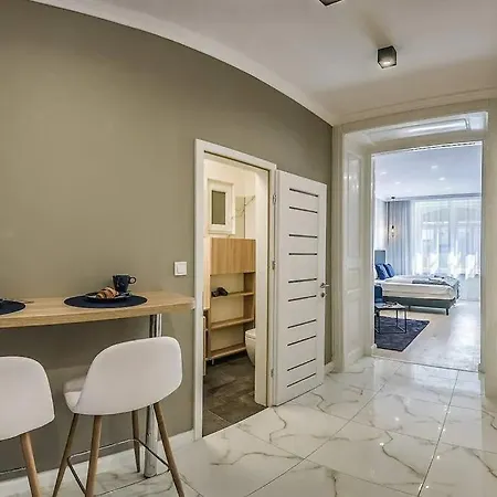 Luxury For Treasure Seekers Appartement